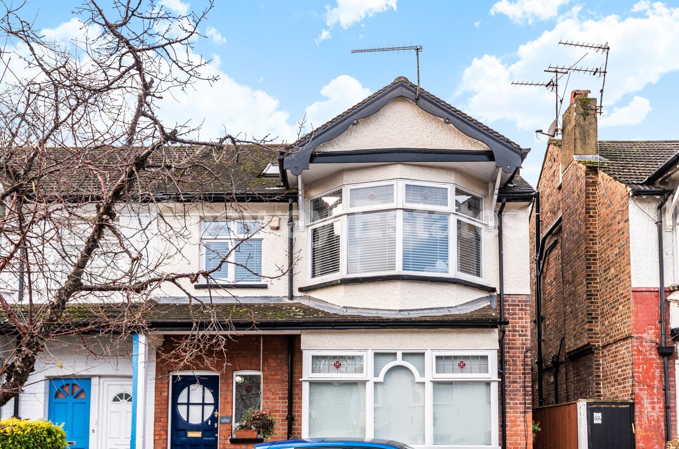 13 Hale Grove Gardens, Mill Hill